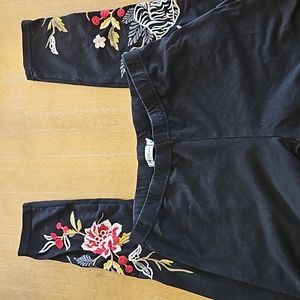 JOHNNY WAS LOS ANGELES EMBROIDERED LEGGINGS